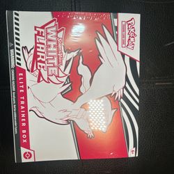 Pokemon White Flare Elite Trainer Box