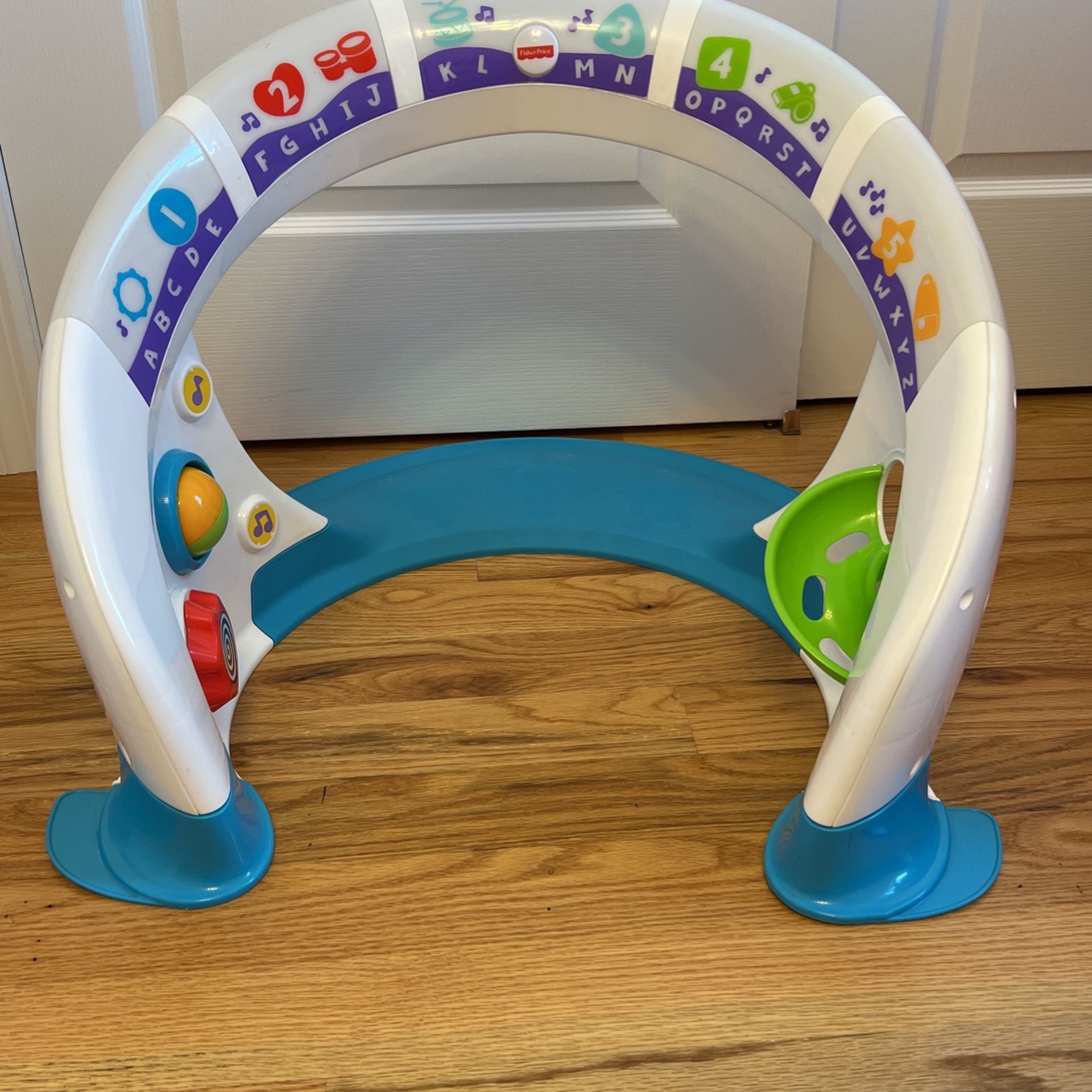 Fisher-Price Bright Beats Smart Touch Play Space