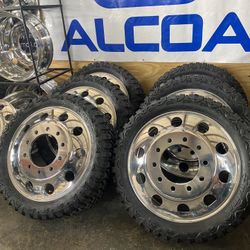 24in Alcoa Dually Wheels On 35s Muds New 