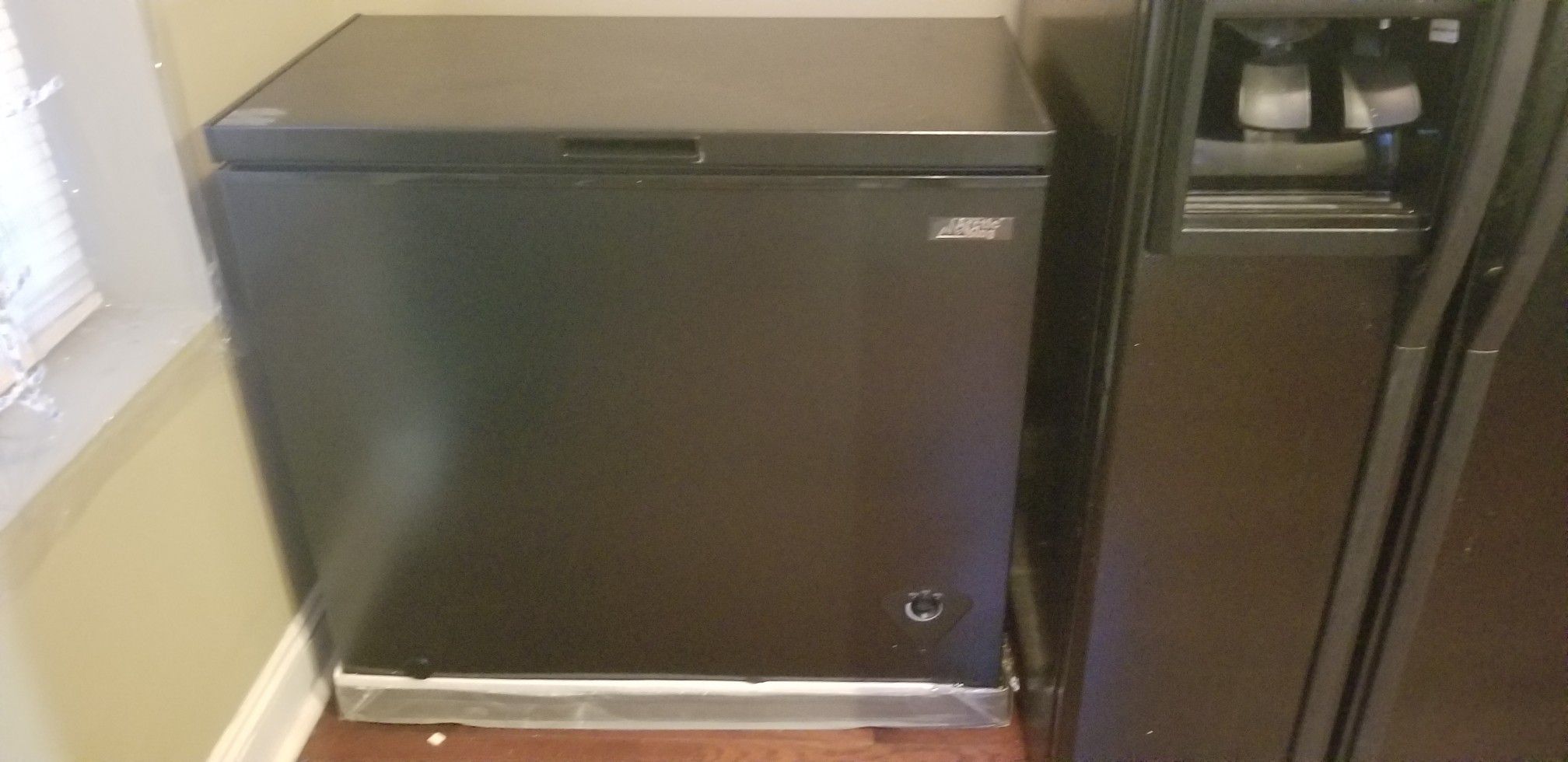 7 cubic foot chest freezer