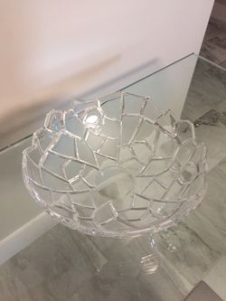 Glass bowl