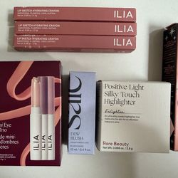 Cosmetic Bundle – All New Items