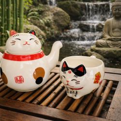 Chinese/Japanese maneki‑neko/ Lucky Cat Teapot With Cup And Stingless Filter 