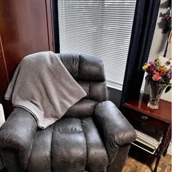 Power Lift Recliner