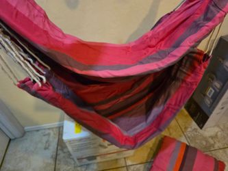 Hammock chair with pillows