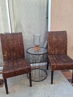 Pier import 4 chairs