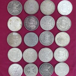 1 Roll Of Mix Dates Silver Morgan Dollars 