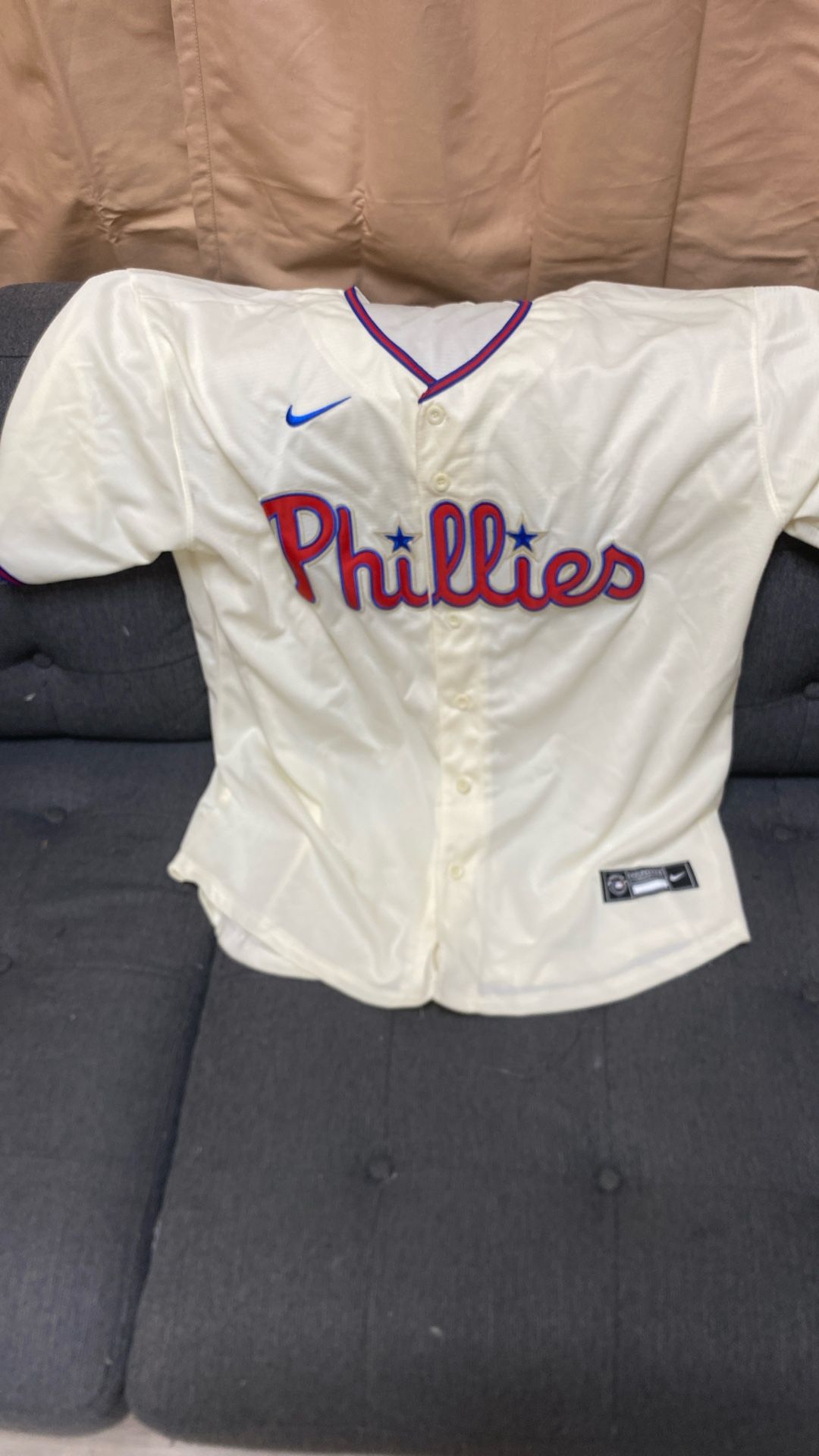 Phillies Jersey Size XXl