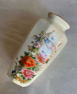 Small Vintage Japanese Octagonal Vase w/Crackle-Glaze Finish