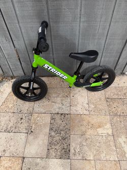 Strider 12’” Sport Green Balance Bike