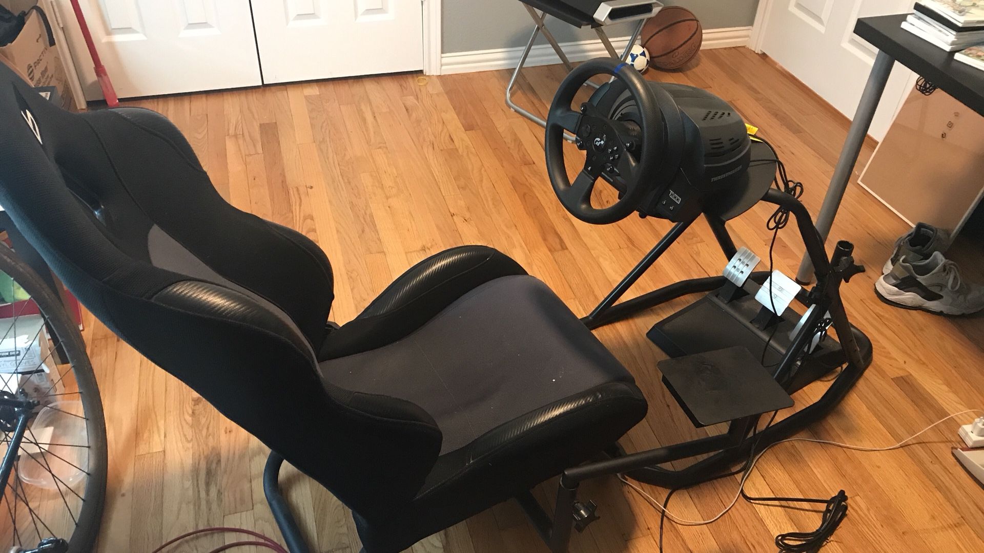 Thrustmaster t300 three pedal setup with Obutto Ozone cockpit