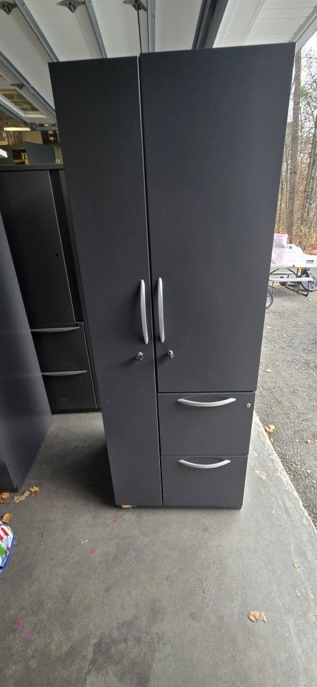 Cabinet Locker