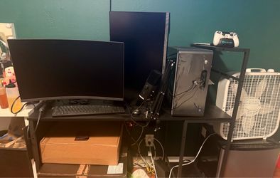 Gaming desk (new)
