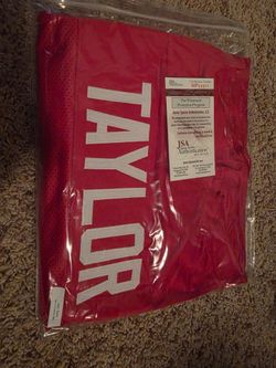 San Francisco 49ers Jersey Signed by 3x Superbowl champ John Taylor