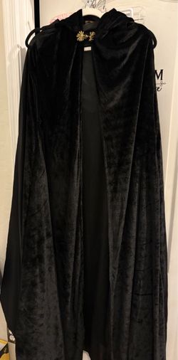 gorgeous full-length black velvet hooded cloak