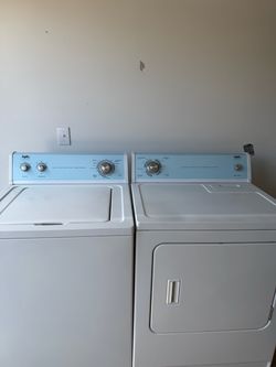 Inglis Washer and Dryer Set