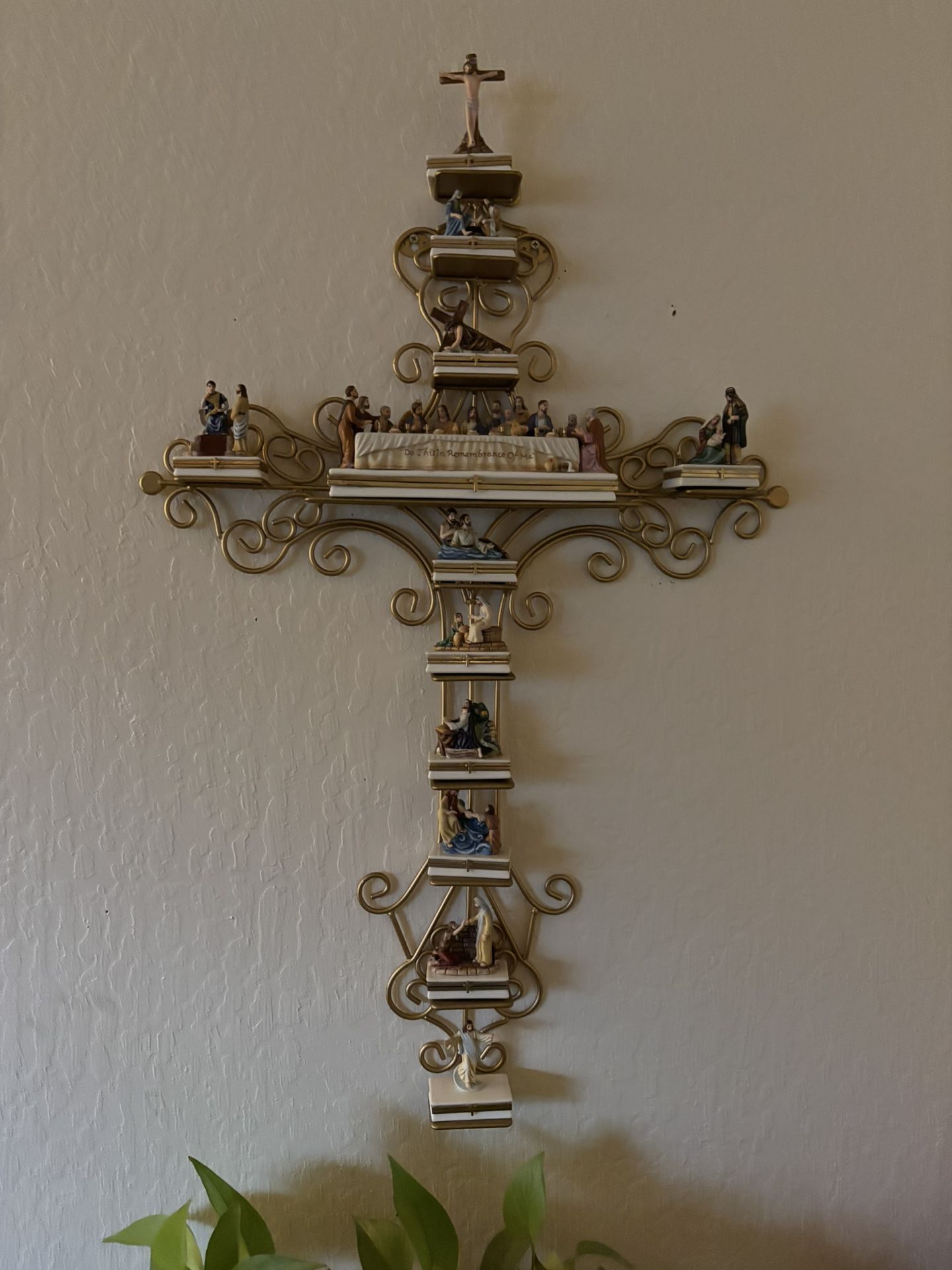 The Life Of Christ" Porcelain Limoges Collection