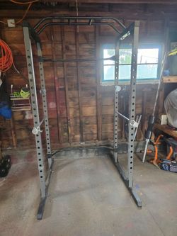 Squat Rack with dip bars and storage