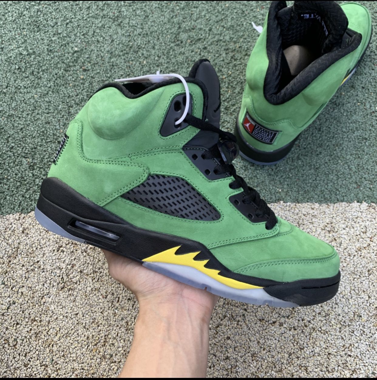 Air Jordan Retro SE Oregon Apple Green Ducks New