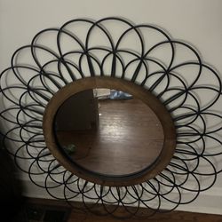 Flower mirror