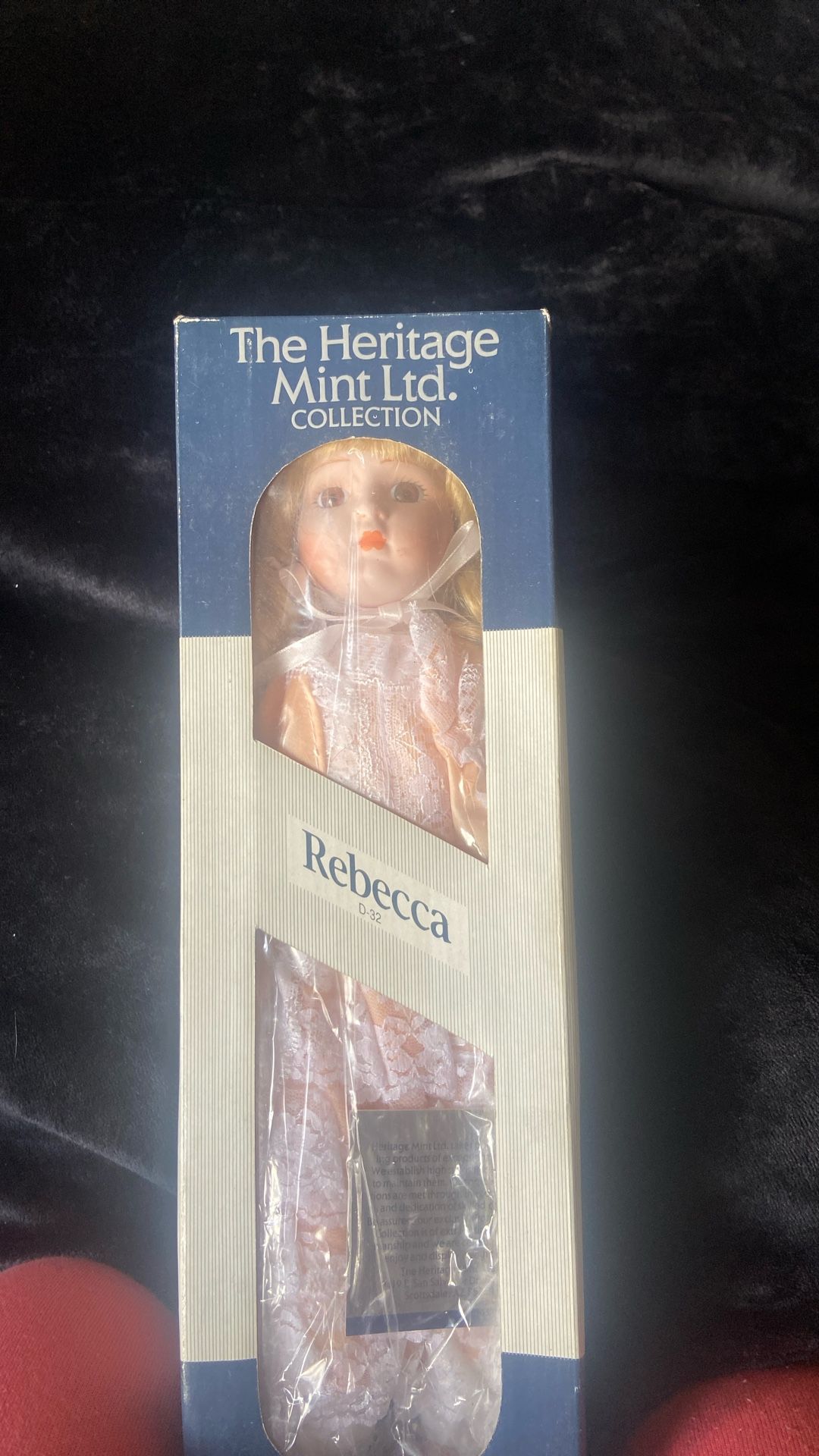 The Heritage Mint Ltd. Collection America’s Porcelain Dolls