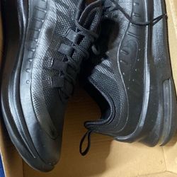 Shoes Nike Air. Size 5. Jovencita.  Baratos used poco