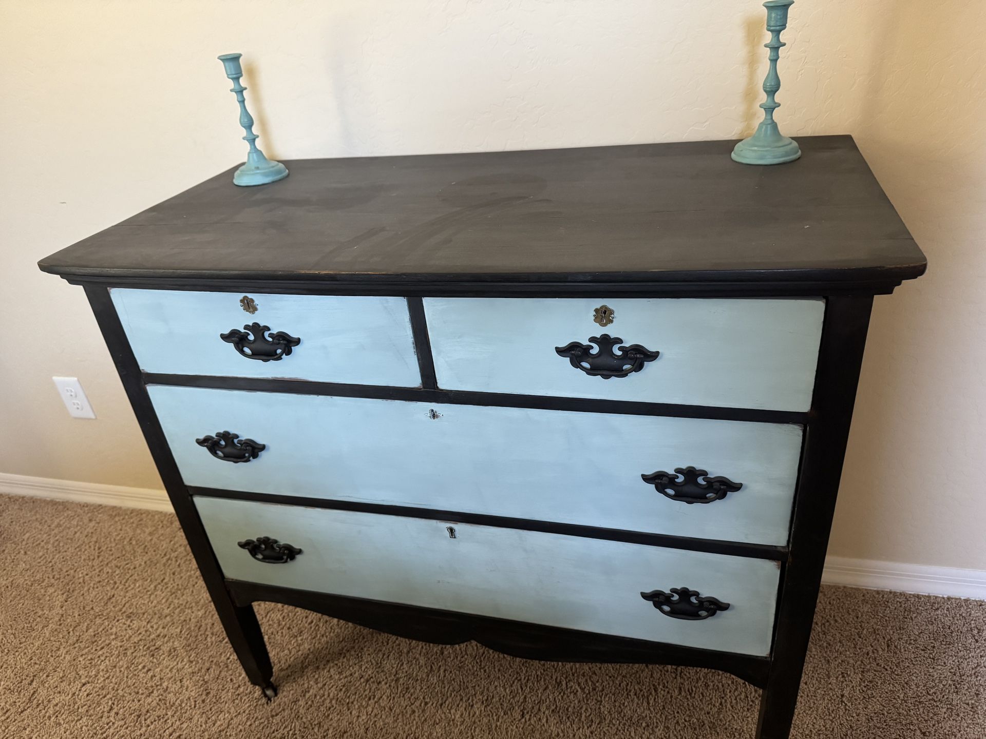 Antique Drawer Cabinet $20