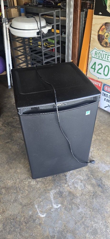 Mini Fridge