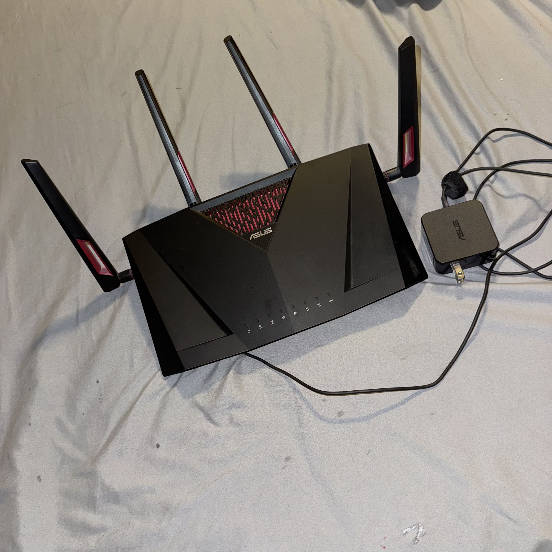 ASUS AC3100 Dual Band Gigabit WiFi Ultrafast Gaming Router w MU-MIMO Smart Home