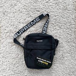 SS18 Supreme Shoulder Bag BRAND NEW