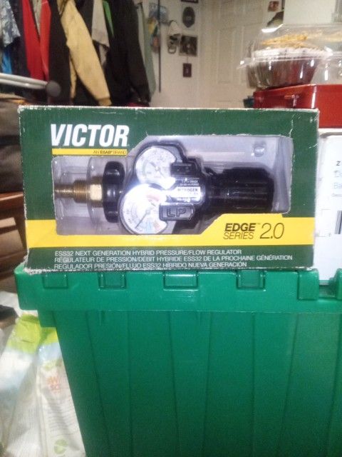 Hybrid Pressure Flow Regulator