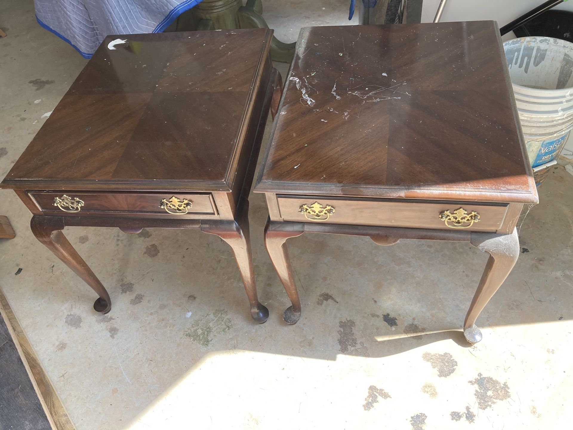 End tables/night stands