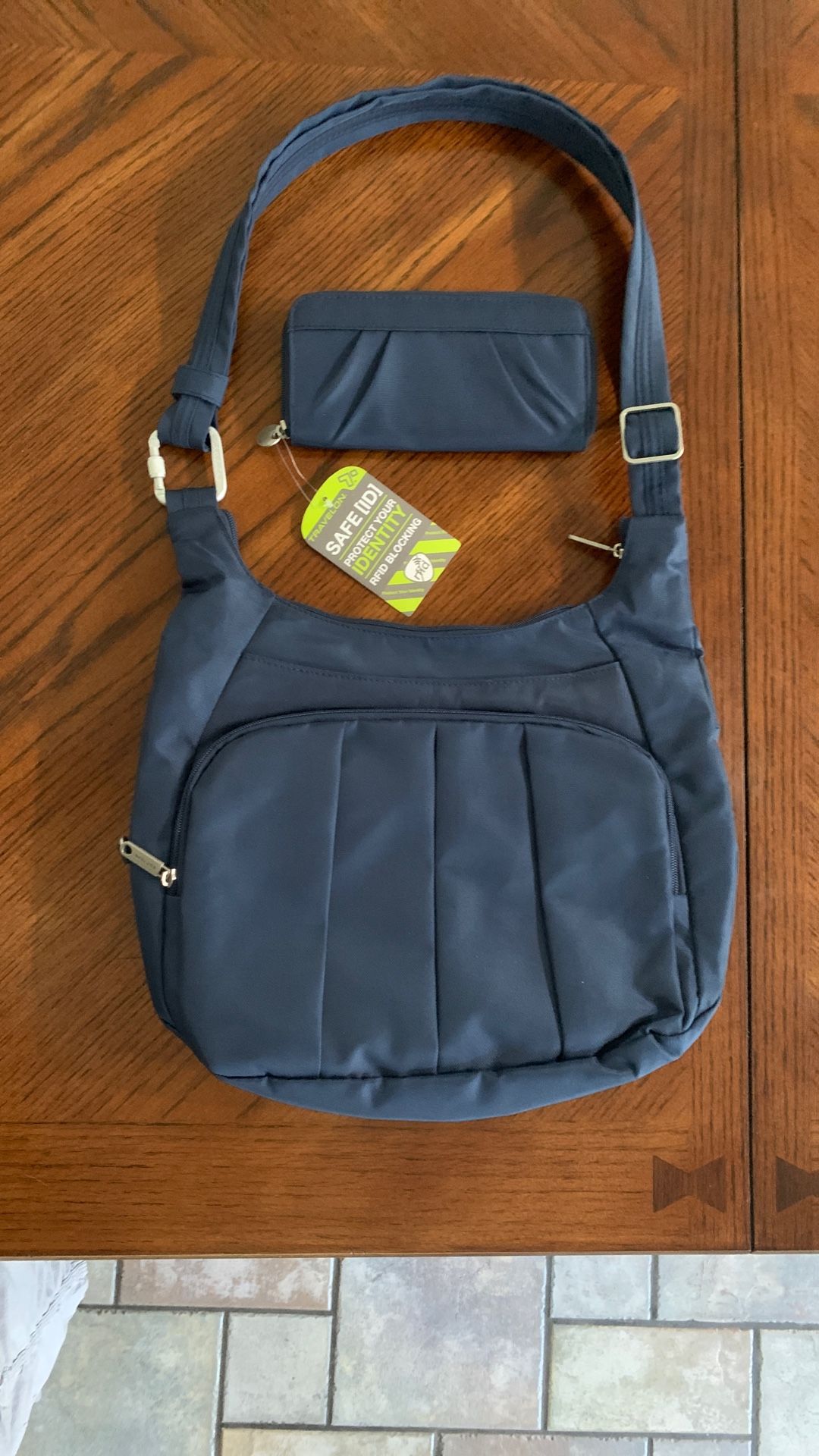 NEW***Travelon RFID Messenger Bag And Wallet-Blue
