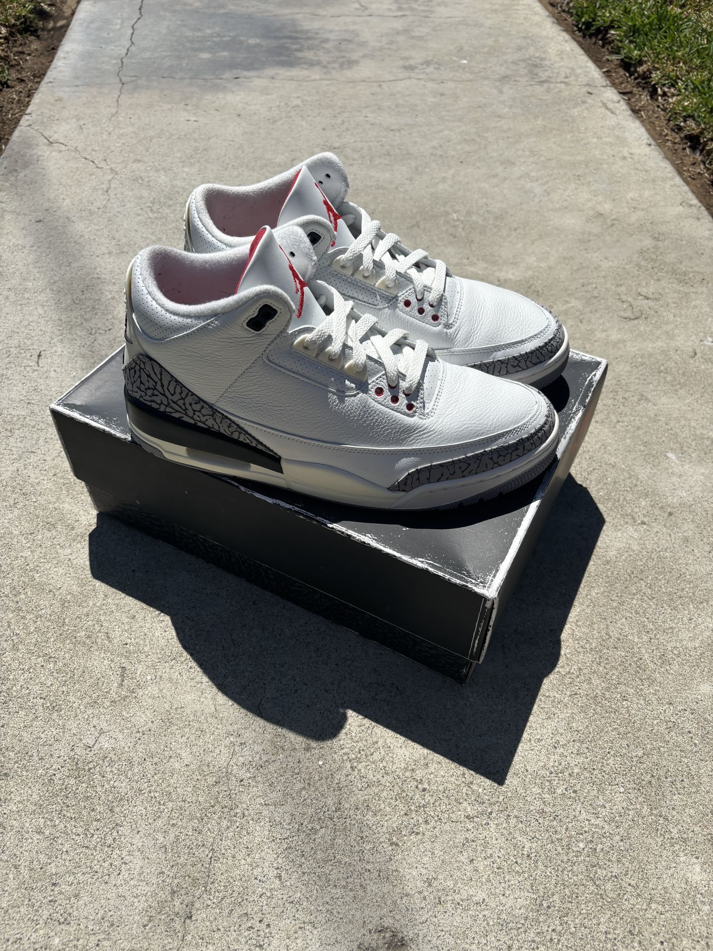 Jordan 3 White Cement