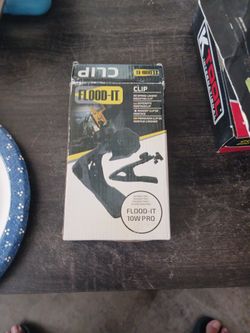 Spring Loaded Mounting Clip