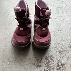Girls Snow Boots 12