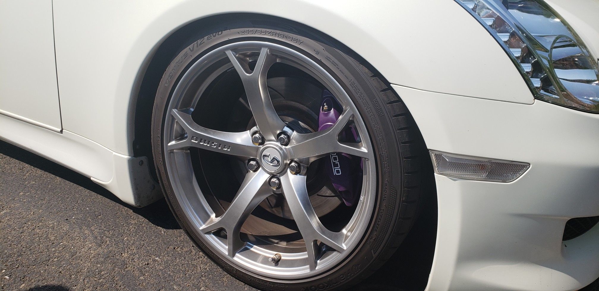 Nismo 370z forged Rays wheels with tires