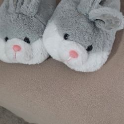 Bunny Slippers Men's 10 - 13