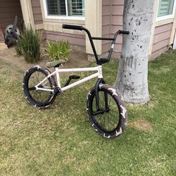 Fitbike 20in Bmx bike