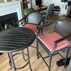 High Top Patio Table & Chairs