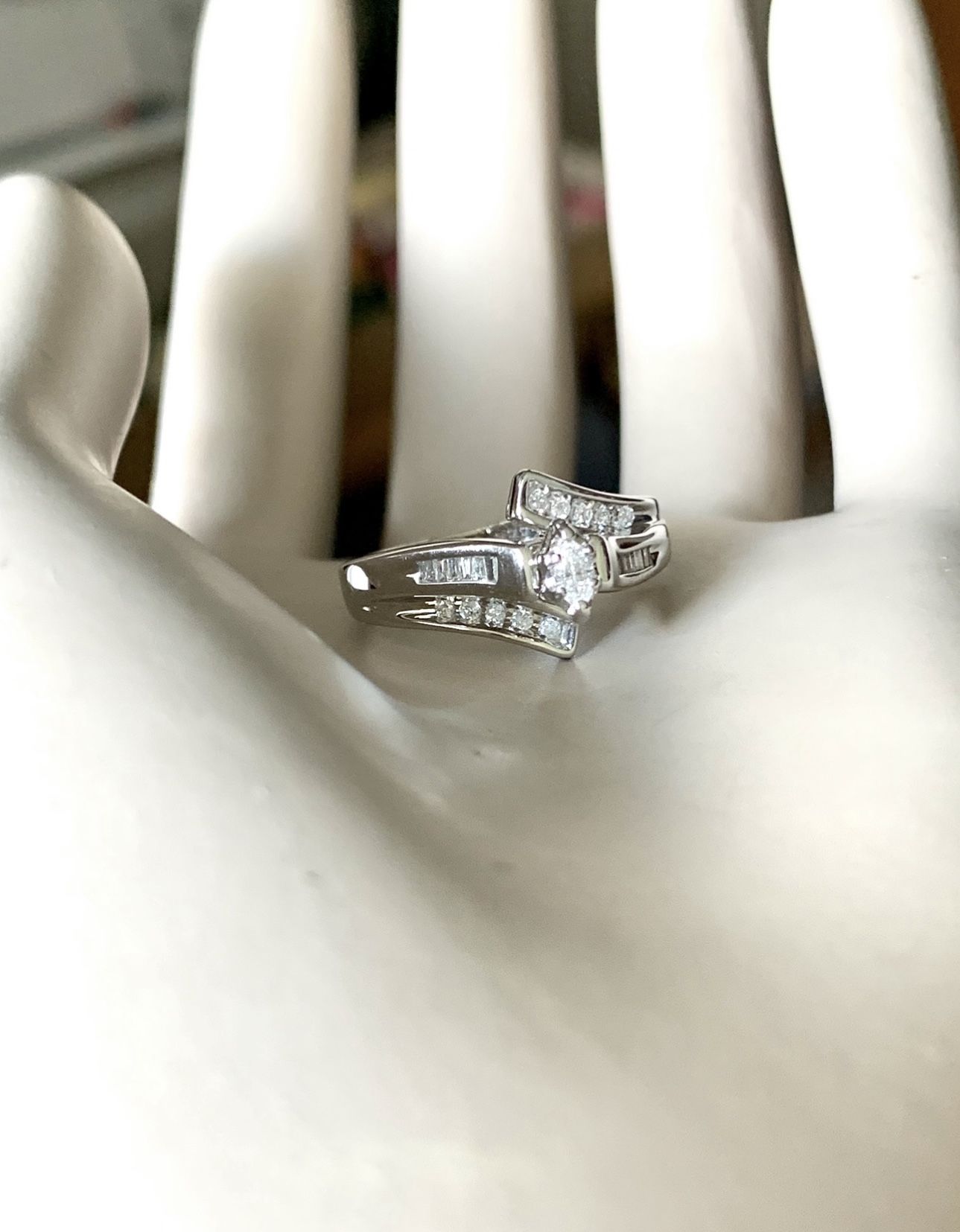 Elegant Engagement & Marriage 14KT White Gold Diamond Size 6 Marquise Ring. 4.81 grams.