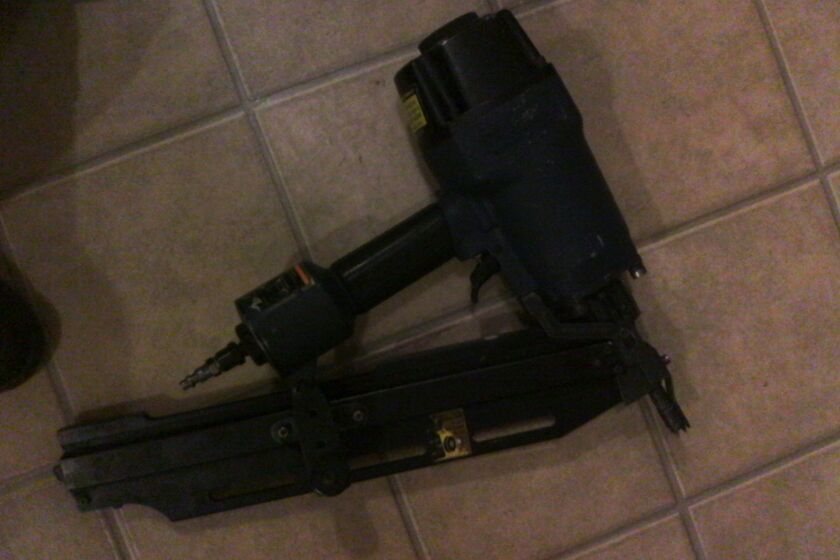Nail gun Central Pneumatic Contractor Series 3in 1 air framing nailer