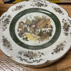 4 English Plates