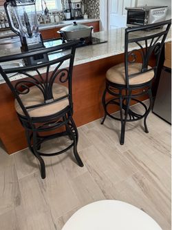 Set of 2 Black Metal Bar Stool with Tan Cushions