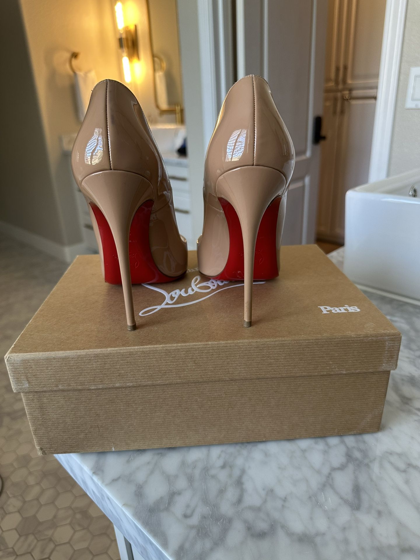 Christian Louboutin So Kate 120mm – Nude Patent Leather – Size 38.5