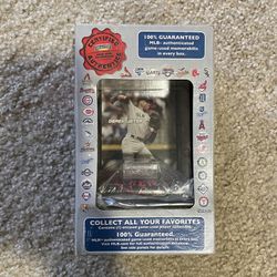 Derek Jeter Card Collectible 