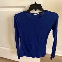 $5 for Juniors Blue Long Sleeve Top size Small