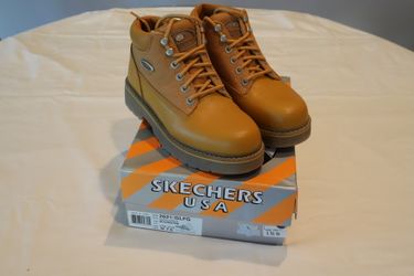 Women's New Leather Skechers Boots 7.5M