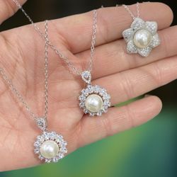 Fashion High Quality Pendants