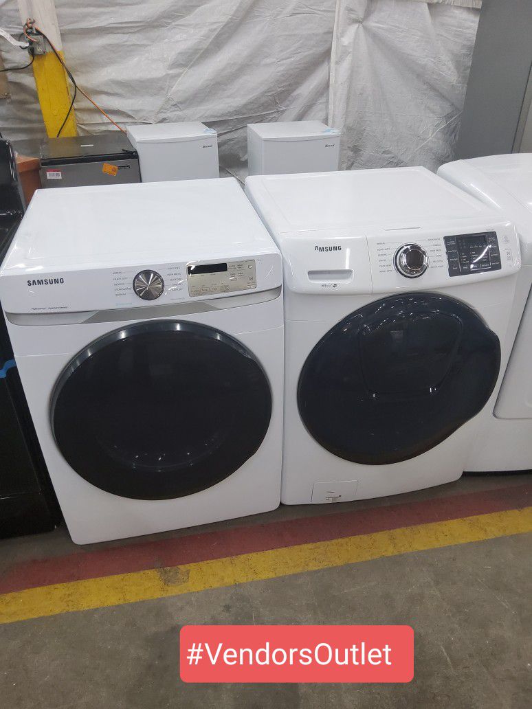 Washing Machine And Dryer Set.  /   Lavadora Y Secadora Set